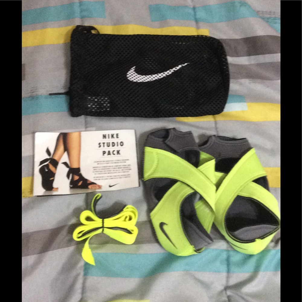 Nike Studio pack