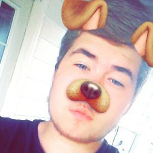 Meet your Posher, Zach