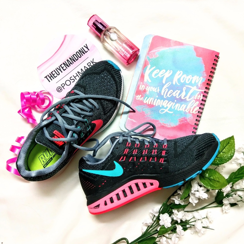 💠NEW💠 Nike Air Zoom Structure 18