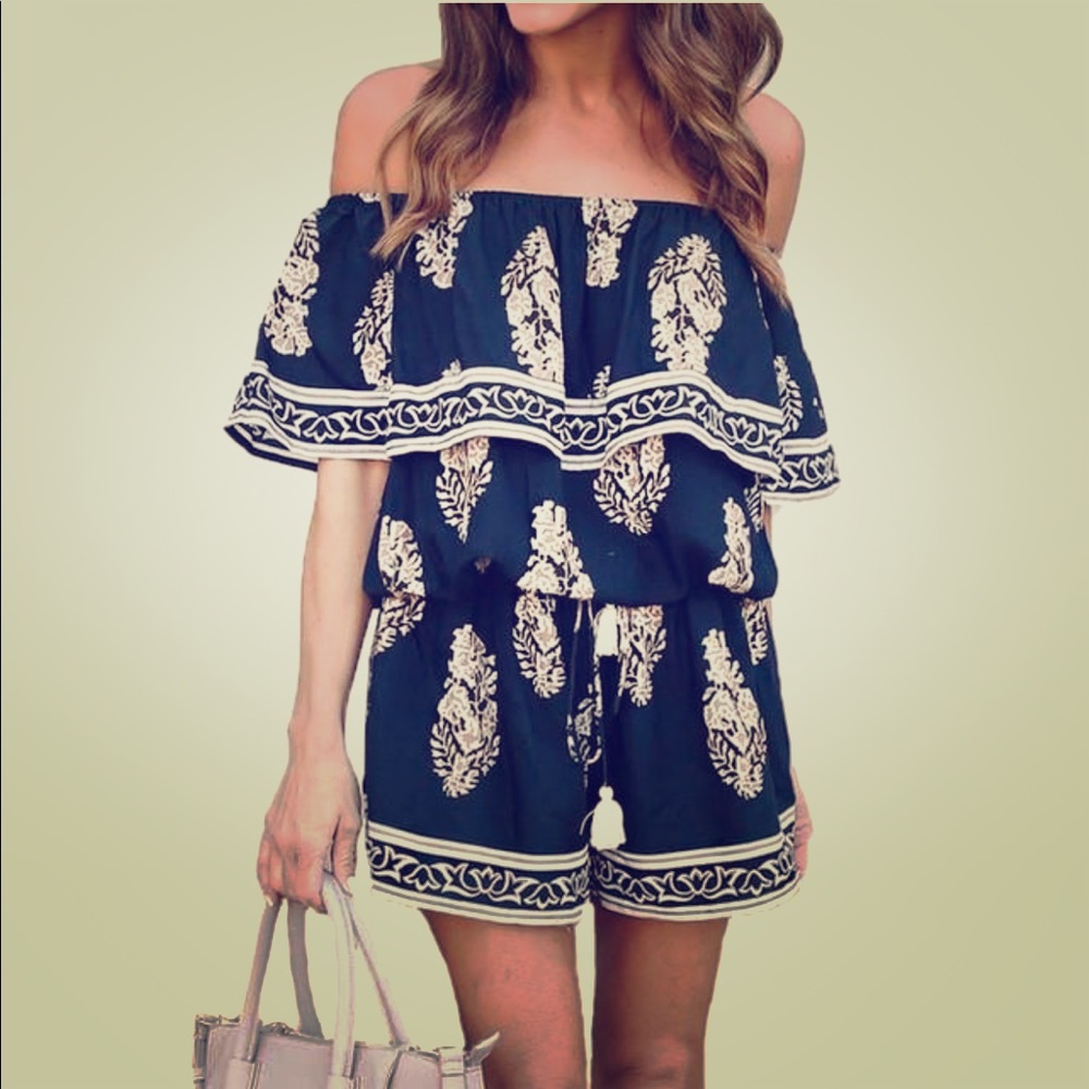 Off shoulder romper