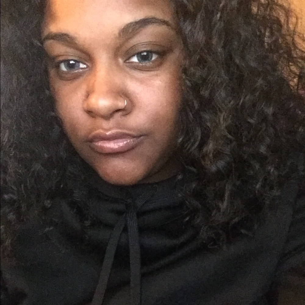 Meet your Posher, Brianna