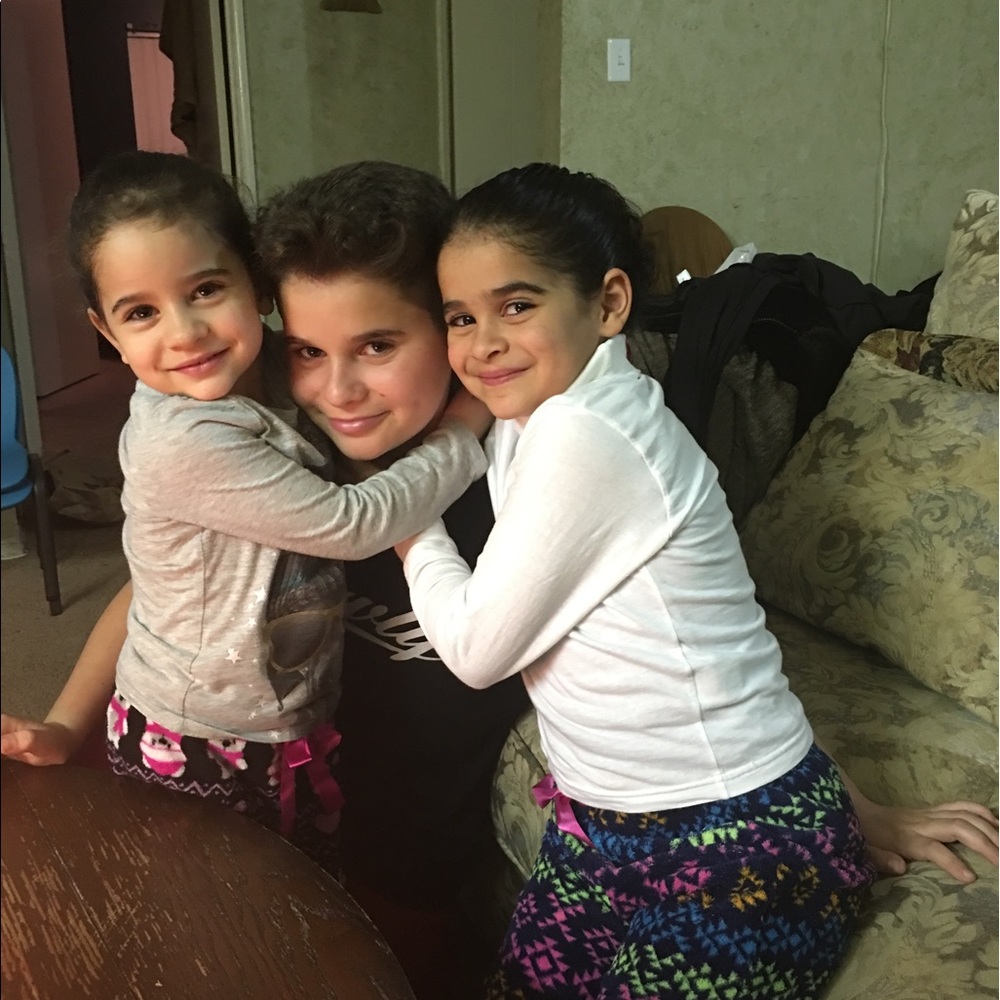 Meet your Posher, Naheda