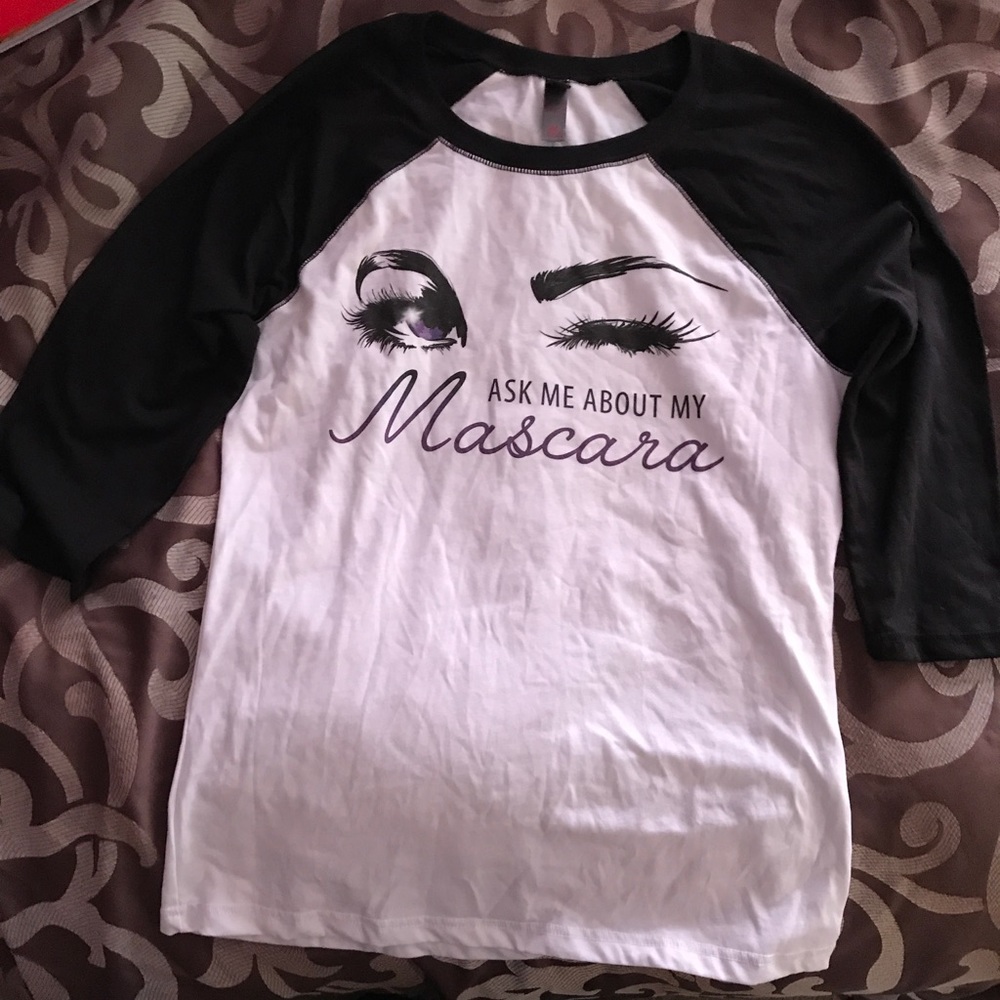 ❗️SOLD❗️🙋🏽YOUNIQUE Mascara💋 Baseball T Shirt - Picture 1 of 8