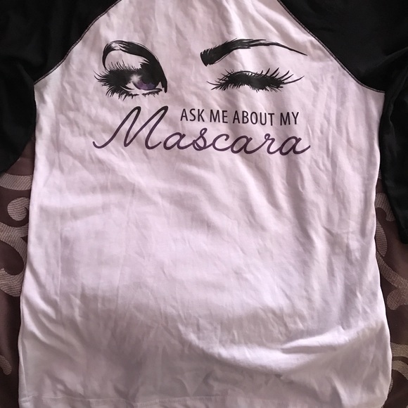 ❗️SOLD❗️🙋🏽YOUNIQUE Mascara💋 Baseball T Shirt - Picture 4 of 8