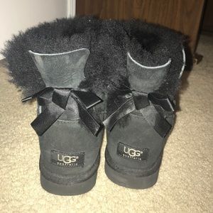 UGG Mini Bailey Bow