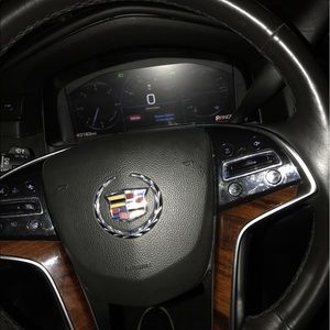 Meet your Posher, Victor