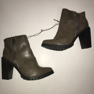 Mossimo Jan Booties