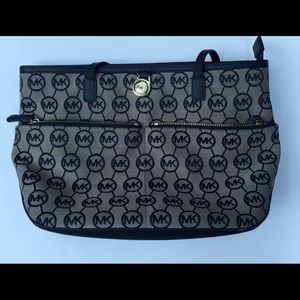 Michael Kors Shoulder Handbag