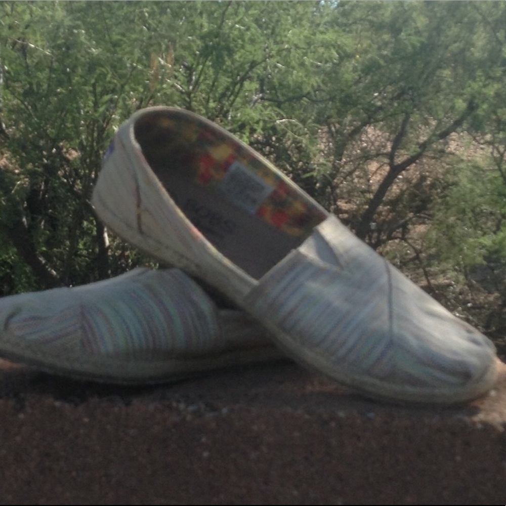 Gently used BOB'S pastel striped slip ons