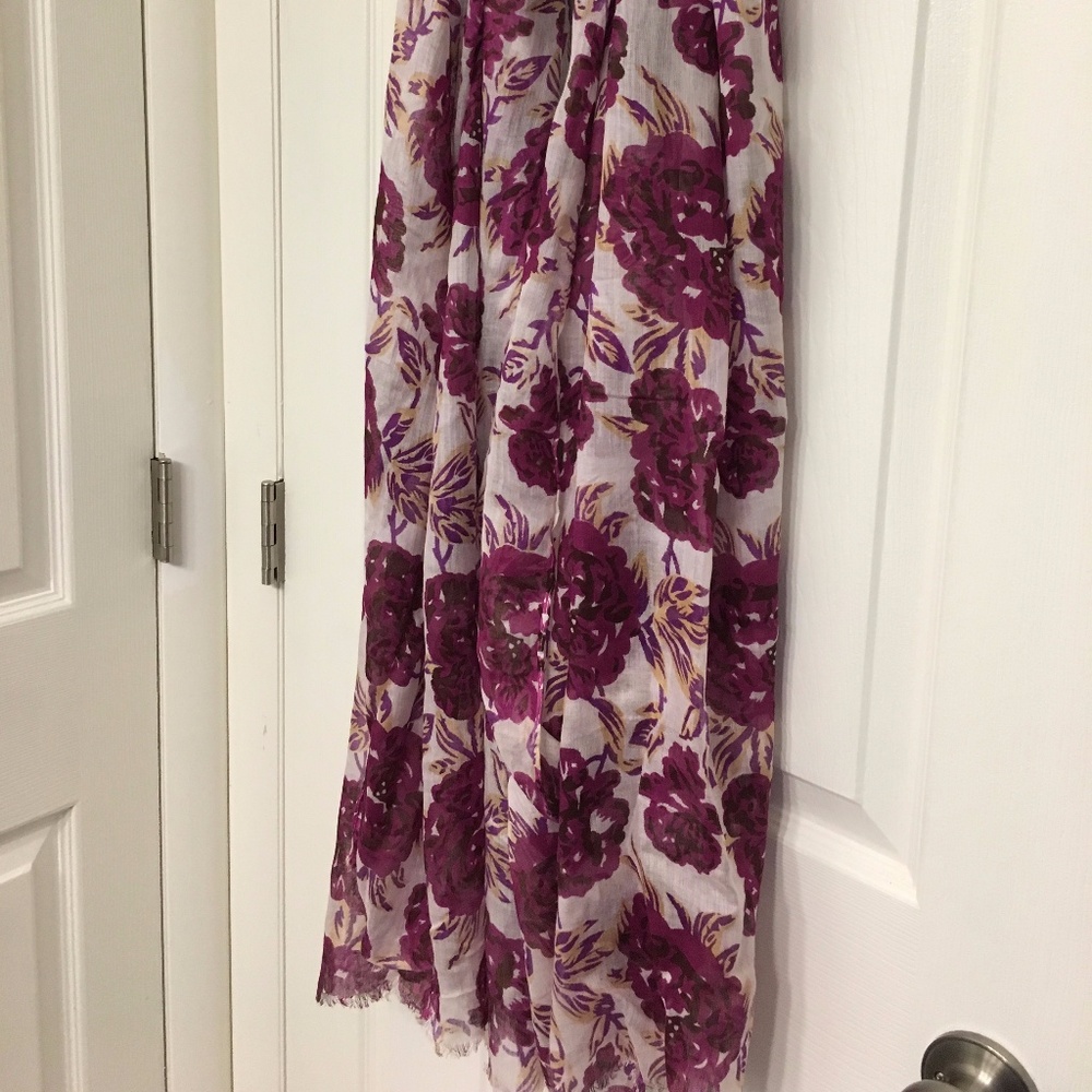 Scarf/Shawl from India - Picture 2 of 5