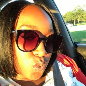 Meet your Posher, Keyanna