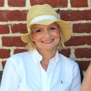 Meet your Posher, Andrea