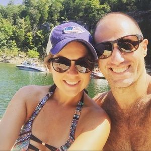 Meet your Posher, Liz