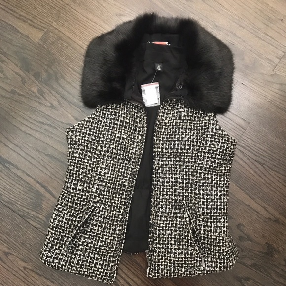 NWT WHBM Black & Cream Fur Collar Puffer Vest - Picture 2 of 8