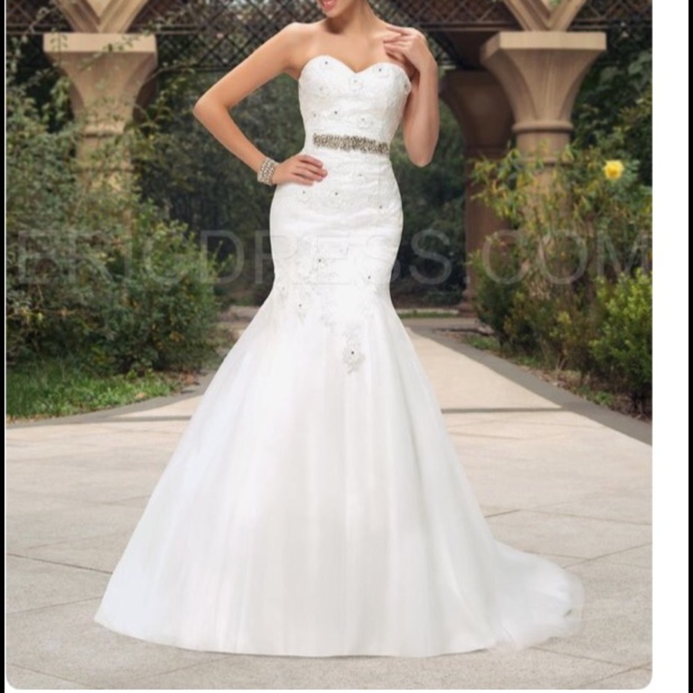 Wedding dress