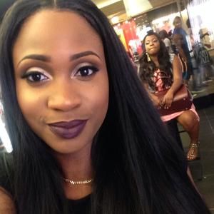 Meet your Posher, Victoria