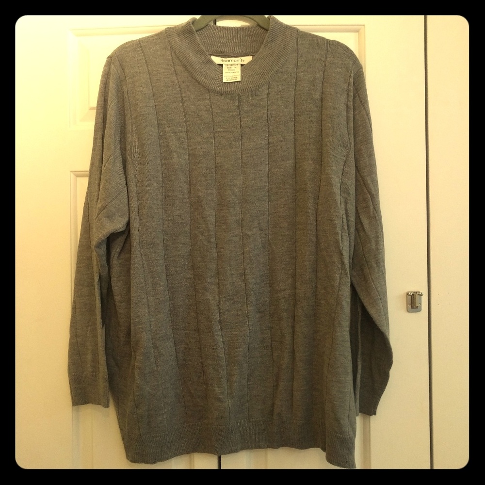 NWOT Grey pullover sweater plus size