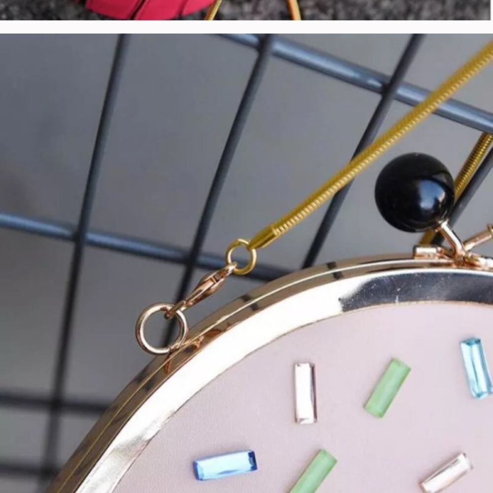 🎀LAST🎀 CUPCAKE SPRINKLE SIDE MESSENGER BAG - Picture 5 of 6