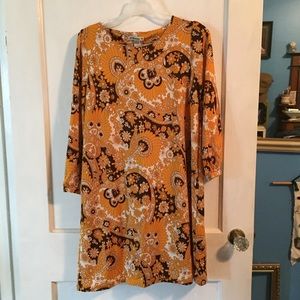 NWT Forever21 tunic in super fun 70s pattern