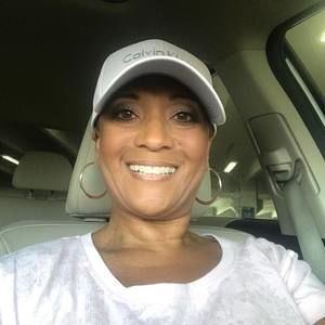 Meet your Posher, Kim mills