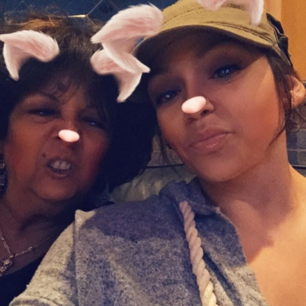 Meet your Posher, Melanie