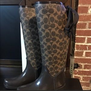 Coach sz 5 brown rain boots EUC