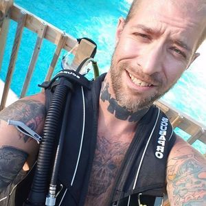 Meet your Posher, James