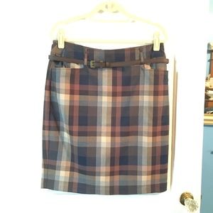 NWOT Roz & Ali midi plaid Skirt with belt