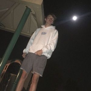 Meet your Posher, Christian