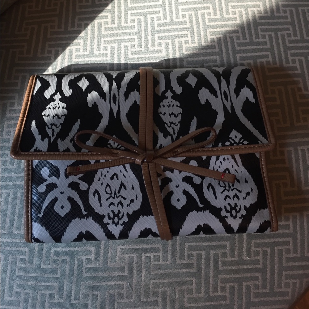 Stella & Dot jewelry travel case