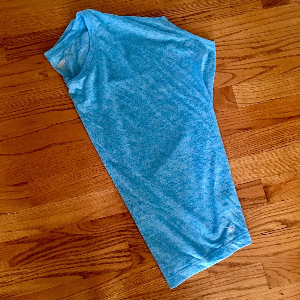 Old Navy top