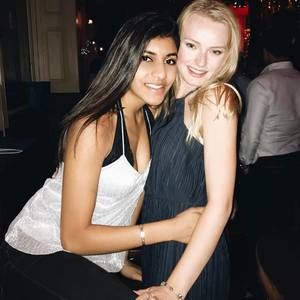 Meet your Posher, Nikhita