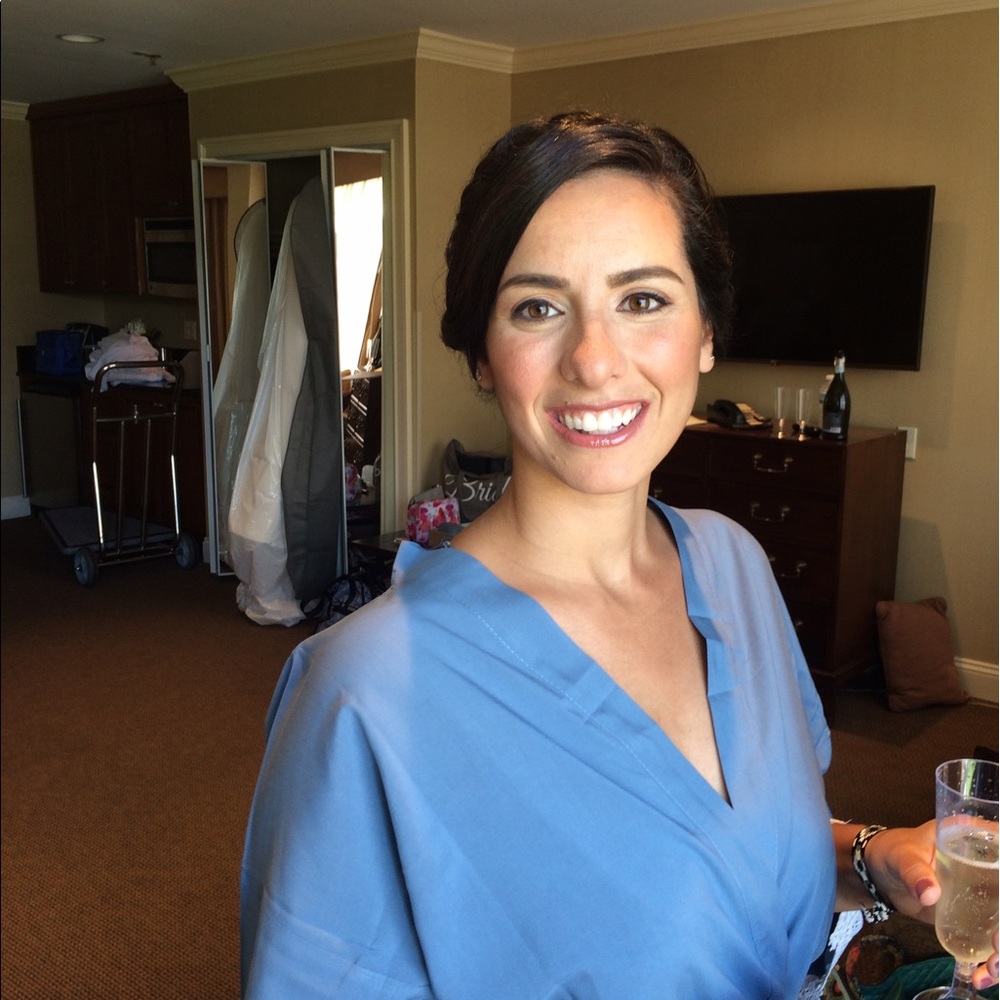 Meet your Posher, Cara