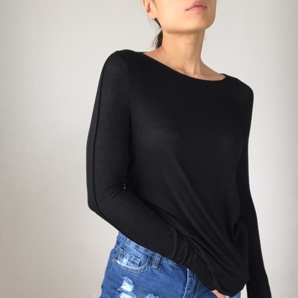 KEIRA Knit open back top. Best seller - Picture 3 of 5