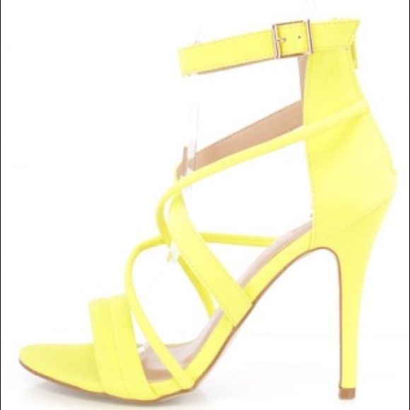 High heels - Picture 2 of 8