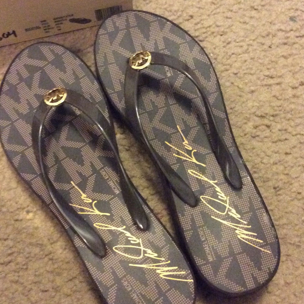 Bedford Flip Flop