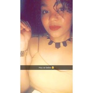 Meet your Posher, Nicole