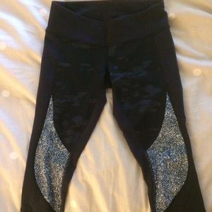 Lululemon Cropped Pants
