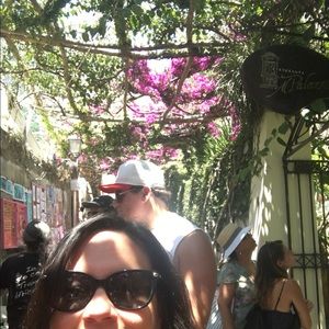 Meet your Posher, Sherri