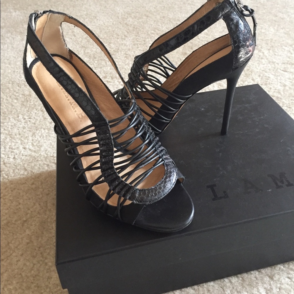 Lamb open toe sandals