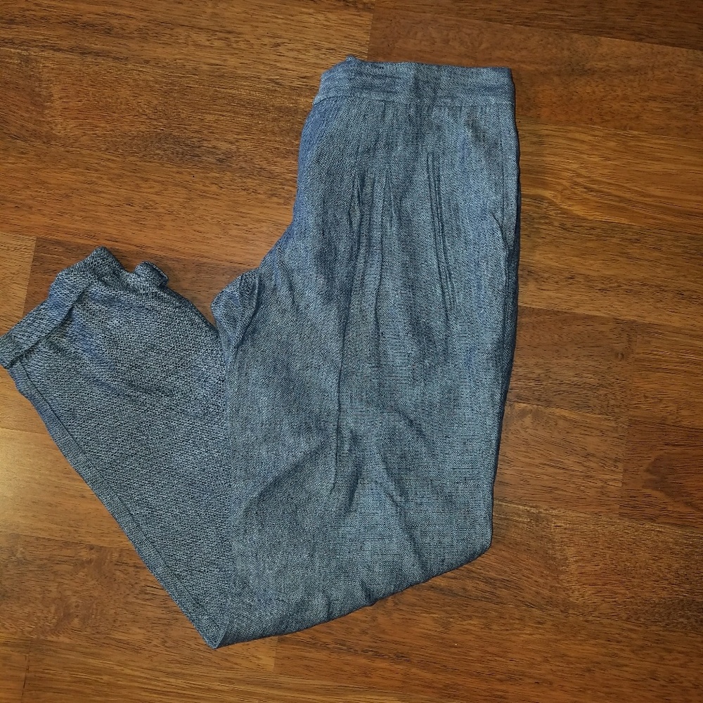 Theory tailored ankle pants