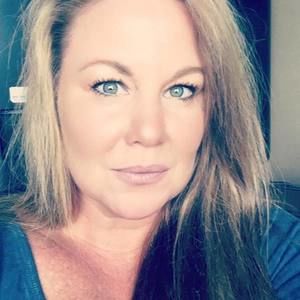 Meet your Posher, Kendra