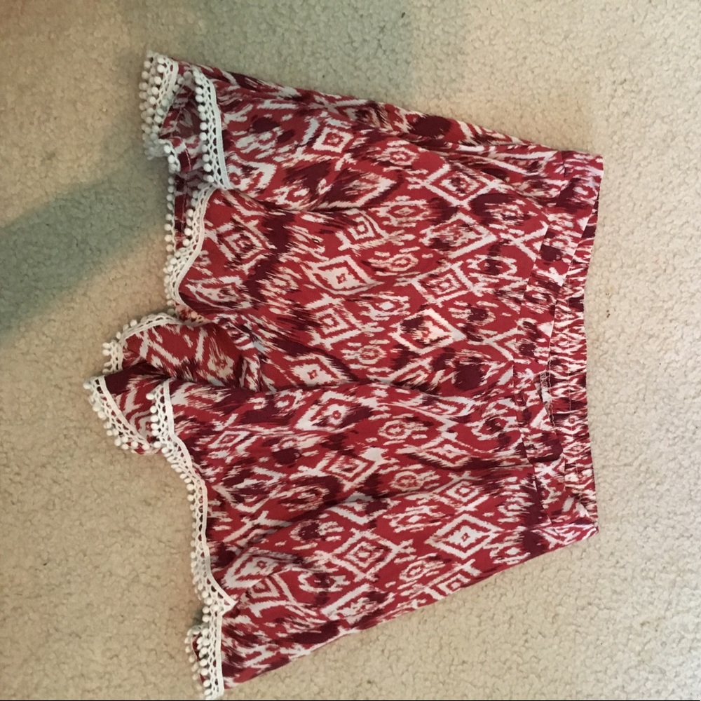 Patterned shorts
