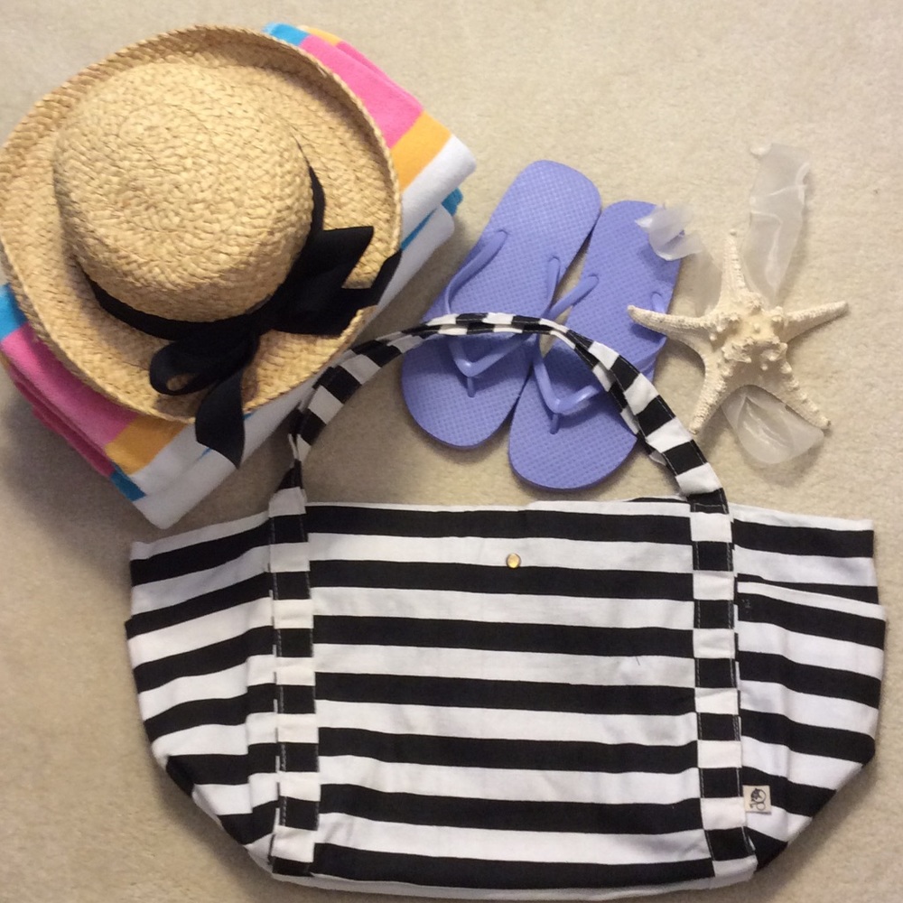 OP SOFT TOTE BAG 🎀 BLACK & WHITE STRIPS 🎀