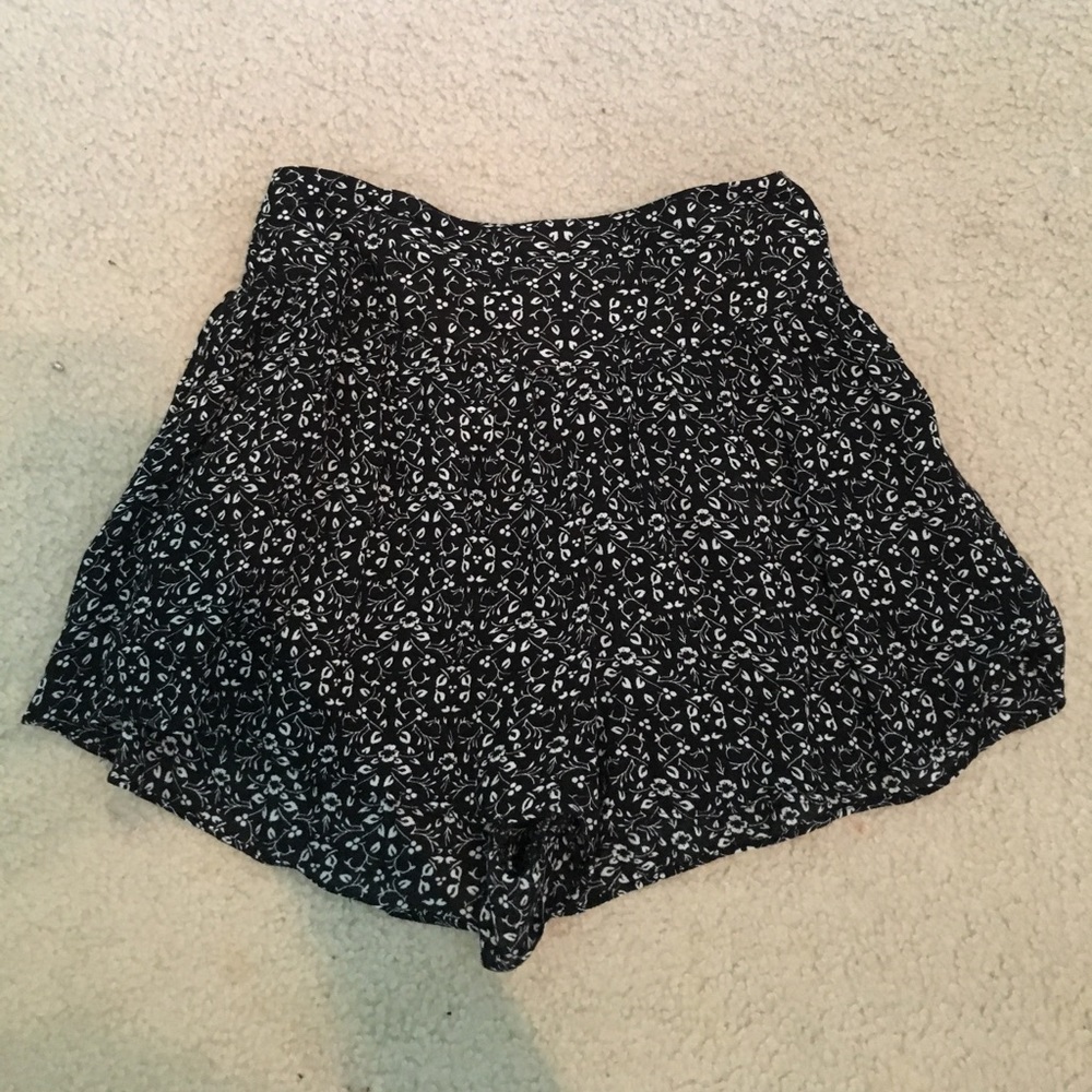 Black and White patterned shorts
