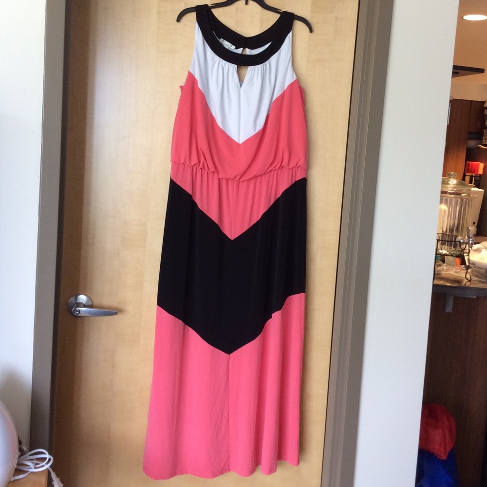 London Style Maxi Dress- pink, black and white