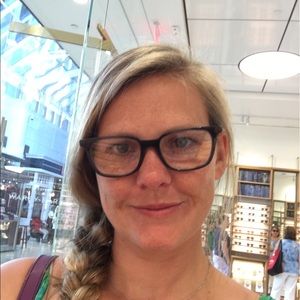 Meet your Posher, Nicole