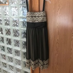 Knee length Elegant Dress