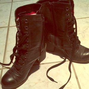 Lace Up Black Vintage Leather Boots
