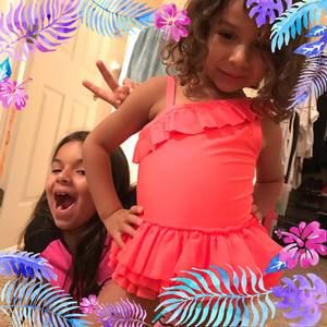 Meet your Posher, Karina